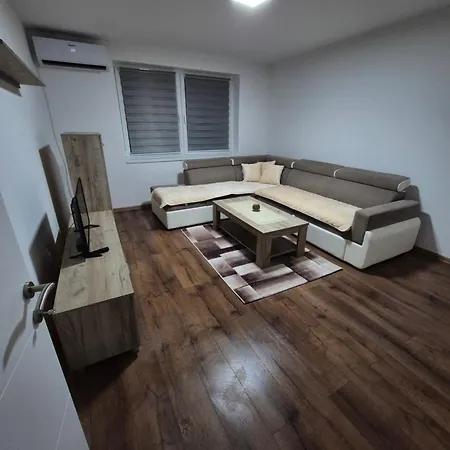 Zevs Apartman Prijedor Exterior photo